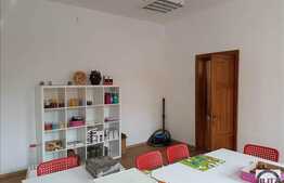 Spatiu birouri, 80 mp, zona centrala, vizibilitate buna!