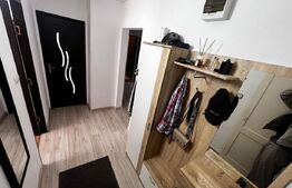 Apartament 3 camere, 72 mp, Codlea