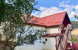 Casa de vaznare, 190 mp, teren 922 mp, zona Codlea