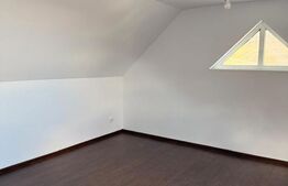 Casa de vaznare, 190 mp, teren 922 mp, zona Codlea