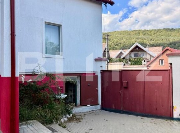Casa de vânzare 6 camere Codlea - 205965CV | BLITZ Brașov | Poza1