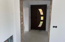 Casa cu 5 camere, 320.47 mp, zona Boldut 