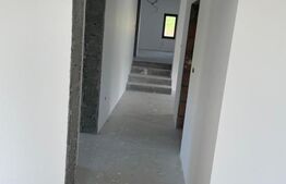 Casa cu 5 camere, 320.47 mp, zona Boldut 