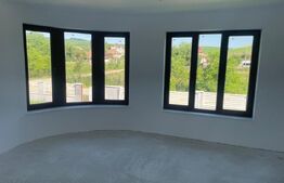Casa cu 5 camere, 320.47 mp, zona Boldut 