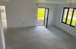 Casa cu 5 camere, 320.47 mp, zona Boldut 