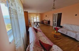 Casă 5 camere, Tărlungeni 
