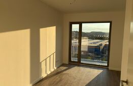 Apartament cu 3 camere, 72.20 mp, zona Semicentral 