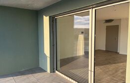 Apartament cu 3 camere, 72.20 mp, zona Semicentral 