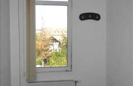 Un spatiu de 74 mp, un mic sediu de firma.