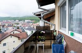 Apartament 3 camere, 58.40 mp, strada Florilor