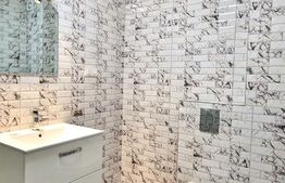 Apartament cu 3 camere, 63 mp, zona Vivo