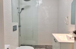 Apartament cu 3 camere, 63 mp, zona Vivo