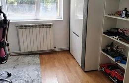 Apartament 3 camere, decomandat, 70 mp, zona Piata Cipariu