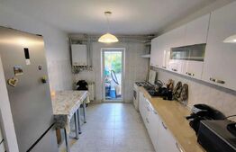 Apartament 3 camere, decomandat, 70 mp, zona Piata Cipariu