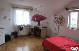 Inchiriere casa, 260 mp utili, zona linistita