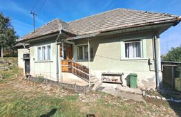 Casa de vanzare, 65 mp, teren 1.419 mp, zona Turches-Sacele