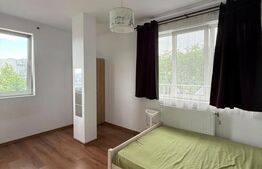 Apartament 3 camere, 65 mp, zona Vivo 