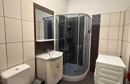 Apartament 3 camere, 65 mp, zona Vivo 