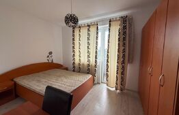 Apartament 3 camere, 65 mp, zona Vivo 