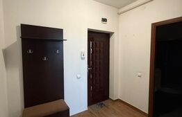 Apartament 3 camere, parcare, zona Vivo 