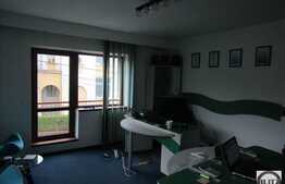 Spatiu pentru birouri in imobil tip casa!