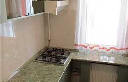 1 camera de vanzare, 35 mp si loc parcare, zona Intre Lacuri