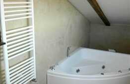 Apartament cu 4 camere, 100 mp , si loc parcare, complet mobilat