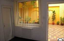 Spatiu de birouri , finisat , in zona Ultracentrala. 11 mp !