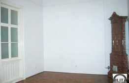 Spatiu birou 90mp, 2 incaperi + balcon, finisat modern