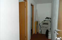 Spatiu de inchiriat, 85 mp situat in imobil nou