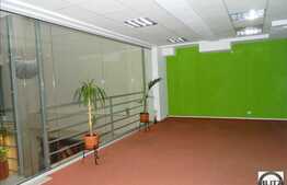Spatiu de inchiriat, 85 mp situat in imobil nou