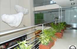 Spatiu de inchiriat, 85 mp situat in imobil nou