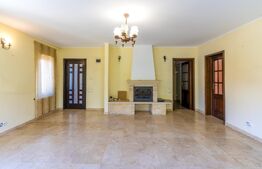 9 camere, 5 bai, spatiu hobby, gradina, garaj,locatie buna