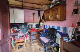 Casa 3 camere, 55 mp, teren 23.000 mp, zona pitoreasca-Poiana Marului
