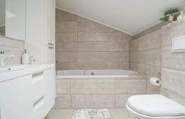 Apartament/Penthouse 4 camere, 140 mp, zona Florilor-Rasnov 