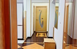 Apartament 3 camere, 70 mp, zona Racadau