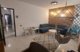 Apartament cu 3 camere, 77 mp, zona Sopor