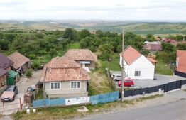 Teren intravilan 1550 mp cu casa veche, com.Tureni, comision 0%