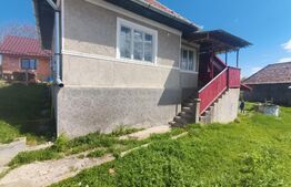 Teren intravilan 1550 mp cu casa veche, com.Tureni, comision 0%