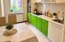 Apartament 4 camere, 77 mp, 2 băi și 2 balcoane în Plopilor