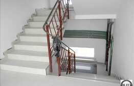 Spatiu de birouri 940 mp in imobil nou !