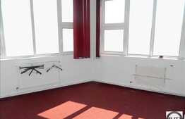 Spatiu  birouri de inchiriat, 165 mp utili, acces din strada, zona Piata Engels