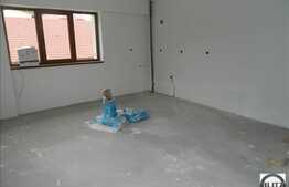 3 camere de vanzare, 57 mp, cu balcon, semifinisat, in spate la Polus