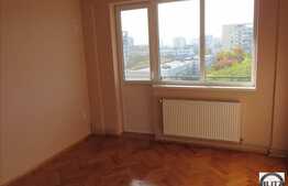 2 camere semidecomandat, 47 mp, balcon 10 mp, zona Iulius Mall. Recent renovat!