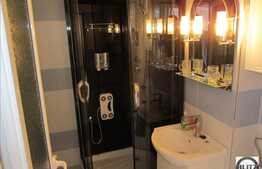 2 camere semidecomandat, 47 mp, balcon 10 mp, zona Iulius Mall. Recent renovat!