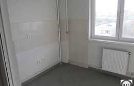 2 camere semidecomandat, 47 mp, balcon 10 mp, zona Iulius Mall. Recent renovat!