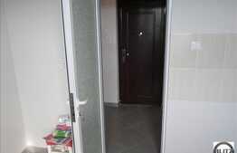 2 camere semidecomandat, 47 mp, balcon 10 mp, zona Iulius Mall. Recent renovat!