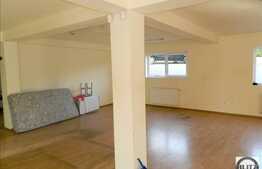 Cladire de birouri 390 mp,  zona Grand Hotel Italia