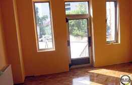 Spatiu de birouri  136 mp, cu 5 locuri de parcare, in zona centrala