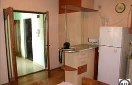 De inchiriat spatiu de birouri, Piata Cipariu, 100 mp,  loc de parcare si garaj